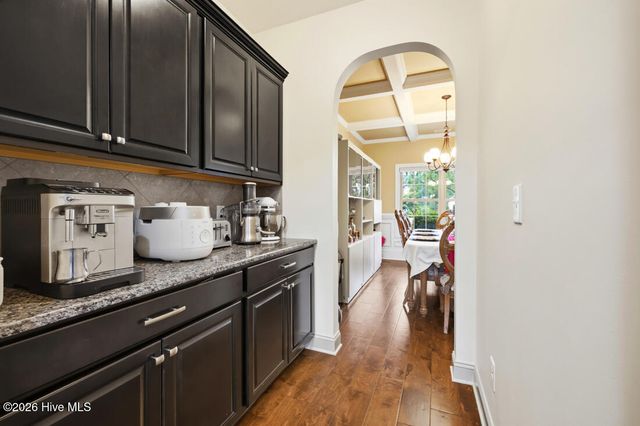 140 Broom Sedge Lane, Southern Pines, NC 28387