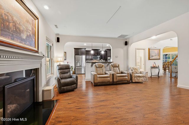 140 Broom Sedge Lane, Southern Pines, NC 28387