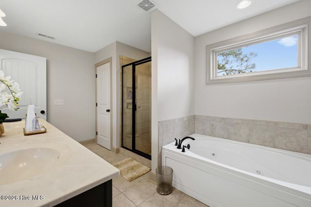 140 Broom Sedge Lane, Southern Pines, NC 28387