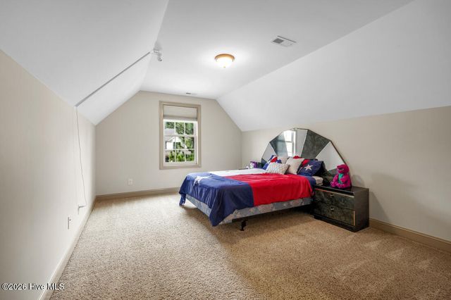 140 Broom Sedge Lane, Southern Pines, NC 28387