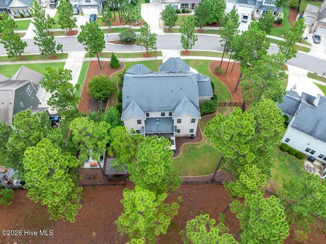 140 Broom Sedge Lane, Southern Pines, NC 28387