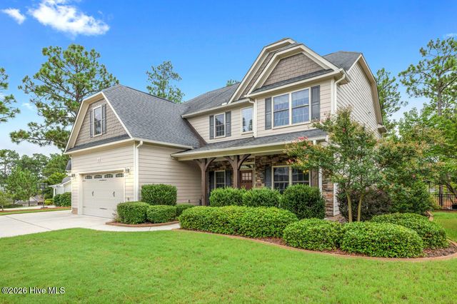140 Broom Sedge Lane, Southern Pines, NC 28387