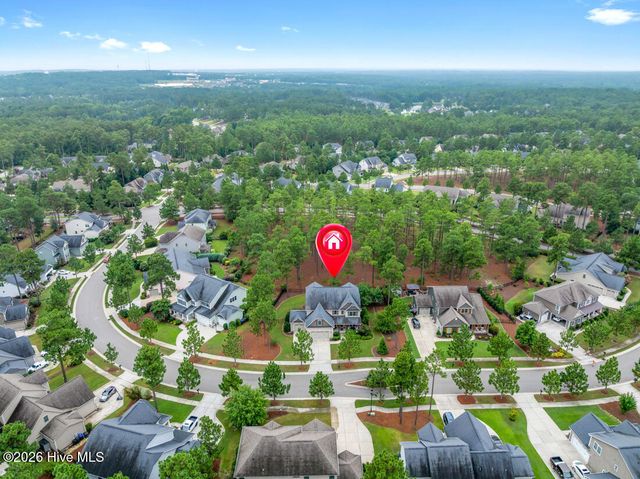 140 Broom Sedge Lane, Southern Pines, NC 28387