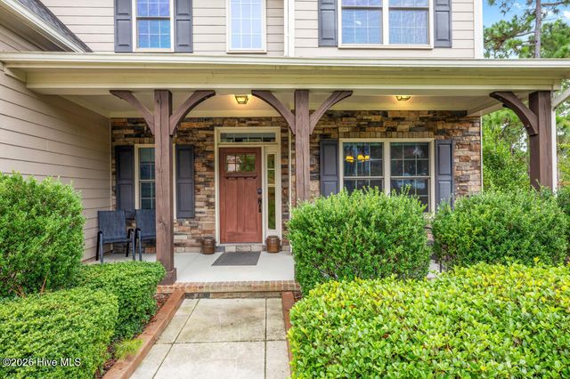 140 Broom Sedge Lane, Southern Pines, NC 28387