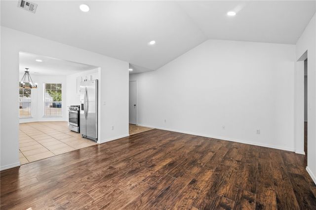 1206 Cresent Street, Bentonville, AR 72712