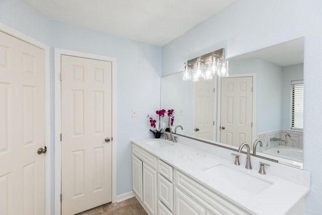 2605 Black Oak Drive, Orange, TX 77632