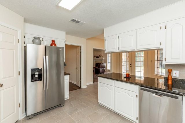 2605 Black Oak Drive, Orange, TX 77632