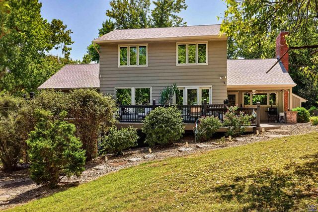 5934 SW 47th ST, Topeka, KS 66610