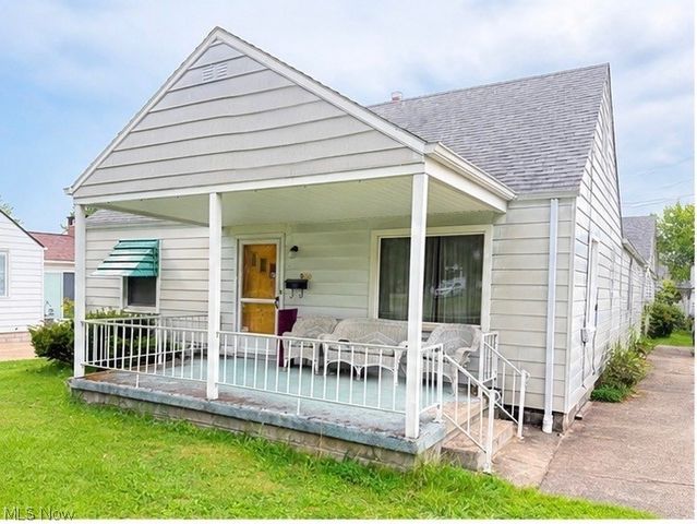 533 Forest Hill Drive, Youngstown, OH 44515
