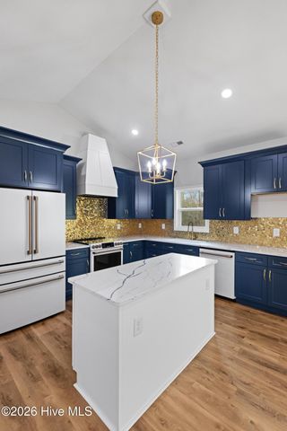 410 Wade Drive, Richlands, NC 28574