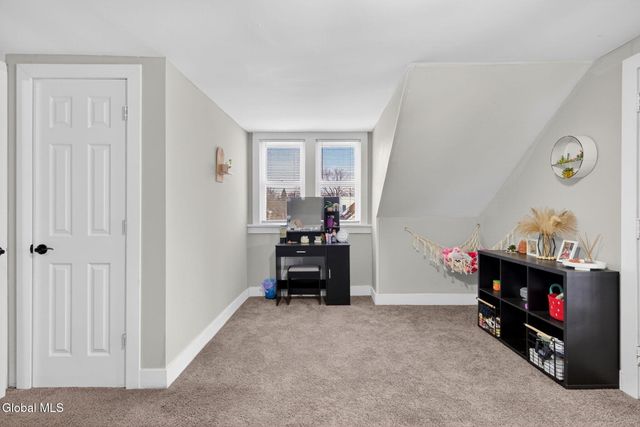 32 Lawrence Street, Watervliet, NY 12189