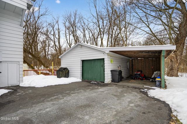 32 Lawrence Street, Watervliet, NY 12189