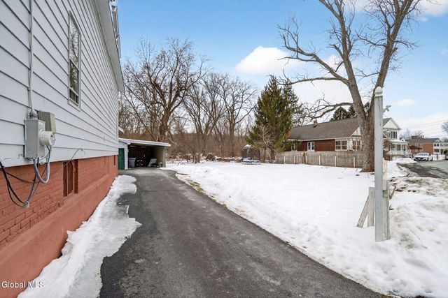 32 Lawrence Street, Watervliet, NY 12189