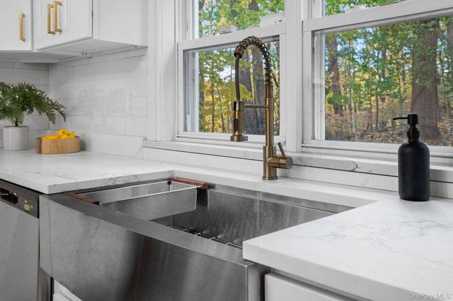 27 Winding Lane, Bedford Hills, NY 10507