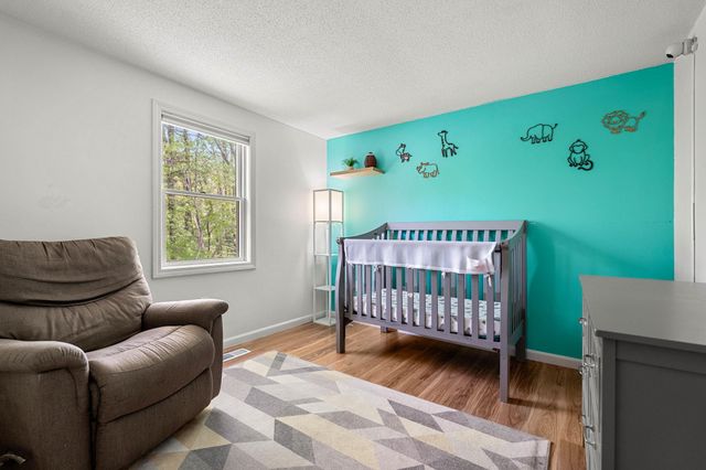 29 Hazel Avenue, Nashua, NH 03062