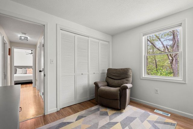 29 Hazel Avenue, Nashua, NH 03062
