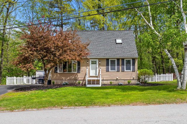 29 Hazel Avenue, Nashua, NH 03062