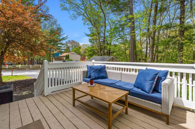 29 Hazel Avenue, Nashua, NH 03062