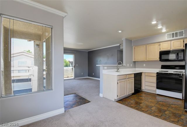 5710 East Tropicana Avenue 2007, Las Vegas, NV 89122