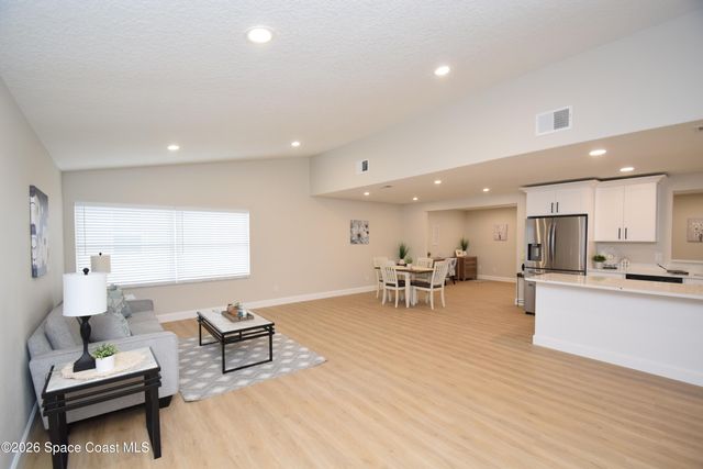 1733 Zaminder Street NW, Palm Bay, FL 32907