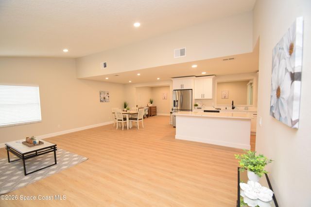 1733 Zaminder Street NW, Palm Bay, FL 32907