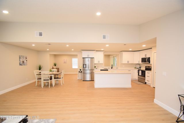 1733 Zaminder Street NW, Palm Bay, FL 32907