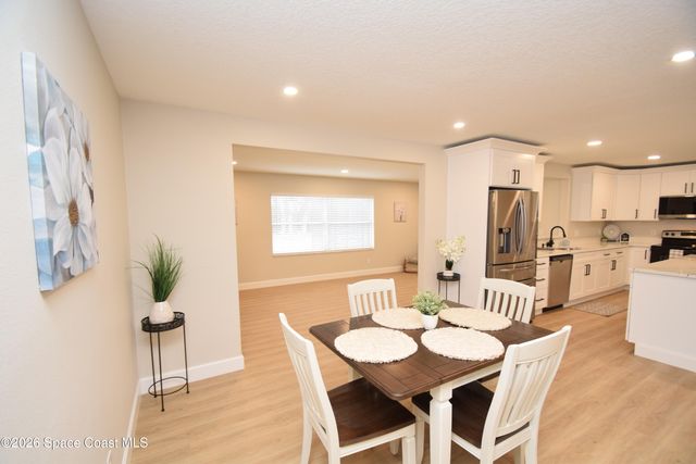 1733 Zaminder Street NW, Palm Bay, FL 32907