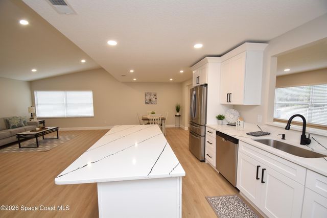 1733 Zaminder Street NW, Palm Bay, FL 32907