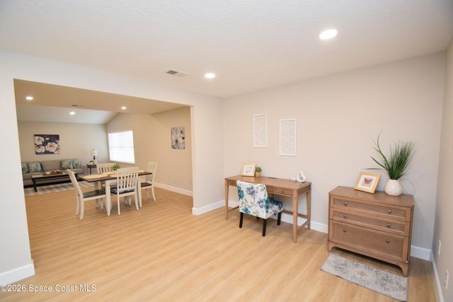 1733 Zaminder Street NW, Palm Bay, FL 32907