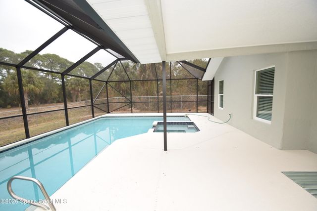 1733 Zaminder Street NW, Palm Bay, FL 32907