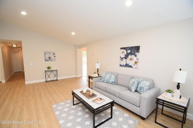 1733 Zaminder Street NW, Palm Bay, FL 32907