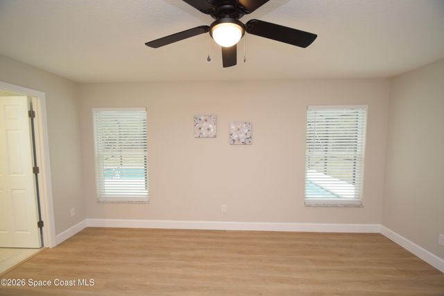 1733 Zaminder Street NW, Palm Bay, FL 32907