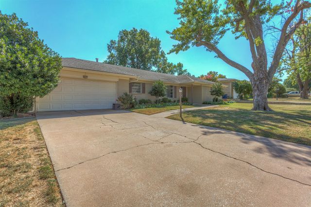 5833 S Joplin Avenue, Tulsa, OK 74135