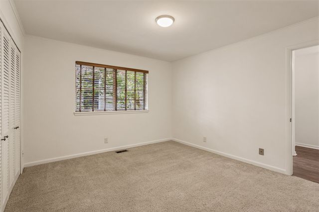 5833 S Joplin Avenue, Tulsa, OK 74135
