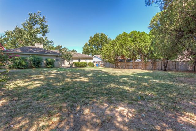 5833 S Joplin Avenue, Tulsa, OK 74135