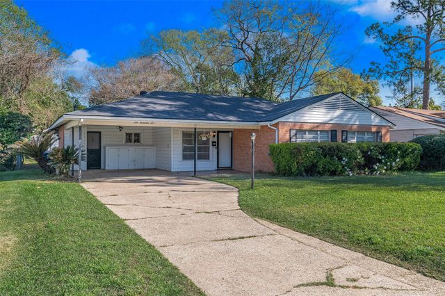 106 Bruce Avenue, Shreveport, LA 71105