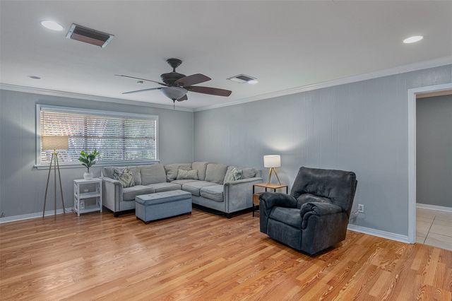 106 Bruce Avenue, Shreveport, LA 71105