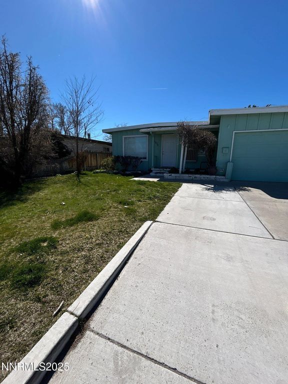 1675 Harvard Way, Reno, NV 89502