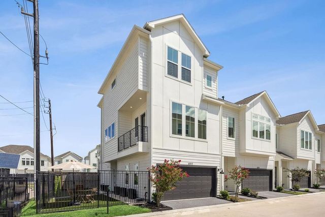 6312 Brighton Oaks Lane, Houston, TX 77008