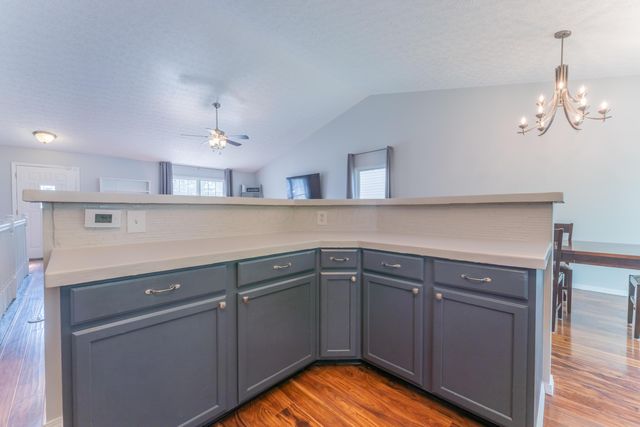 2115 Juneau Way, Grove City, OH 43123