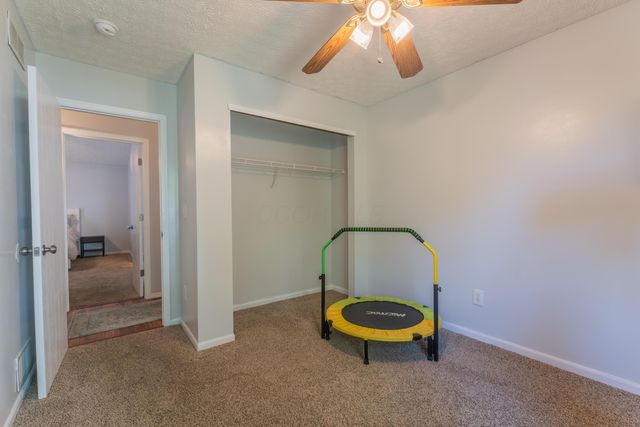 2115 Juneau Way, Grove City, OH 43123