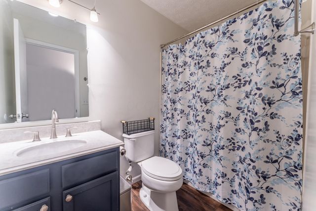 2115 Juneau Way, Grove City, OH 43123
