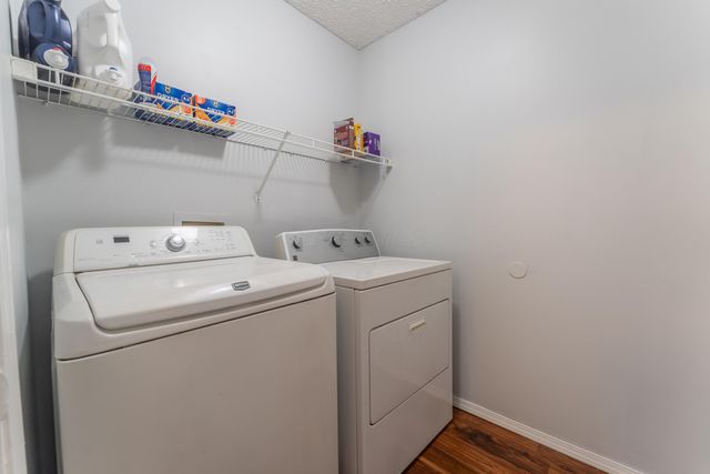 2115 Juneau Way, Grove City, OH 43123