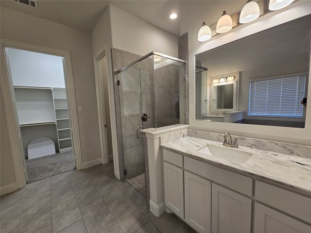 124 Trail Drive, Waxahachie, TX 75165