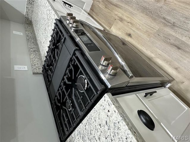 508 Shoshone Drive, Waynesville, MO 65583