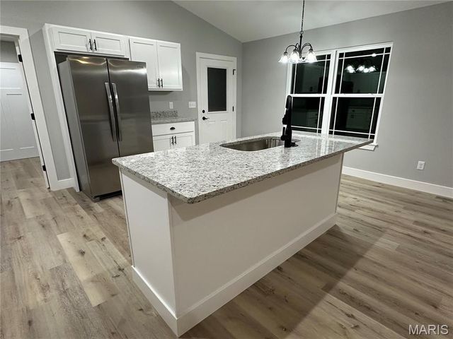 508 Shoshone Drive, Waynesville, MO 65583