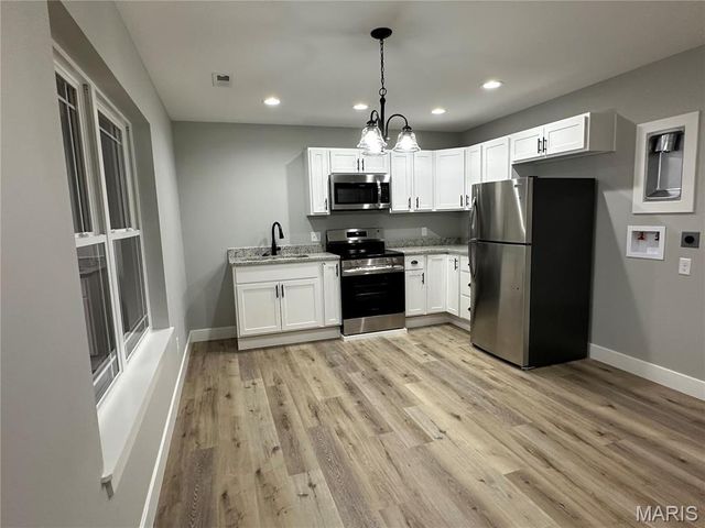 508 Shoshone Drive, Waynesville, MO 65583