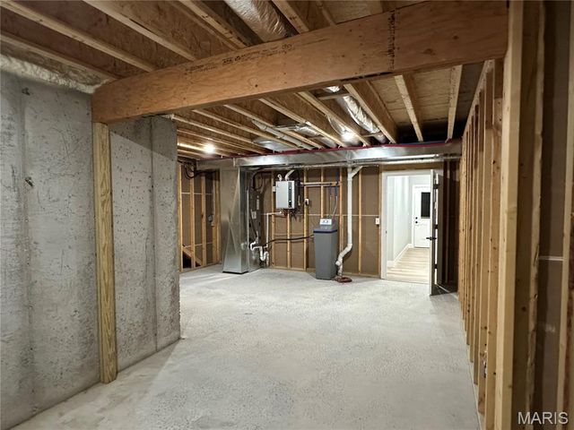 508 Shoshone Drive, Waynesville, MO 65583