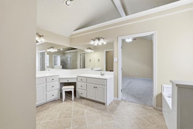 6005 100th Street, Lubbock, TX 79424