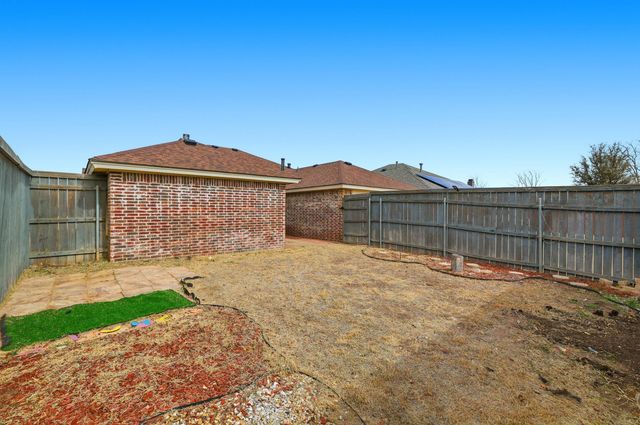 6005 100th Street, Lubbock, TX 79424
